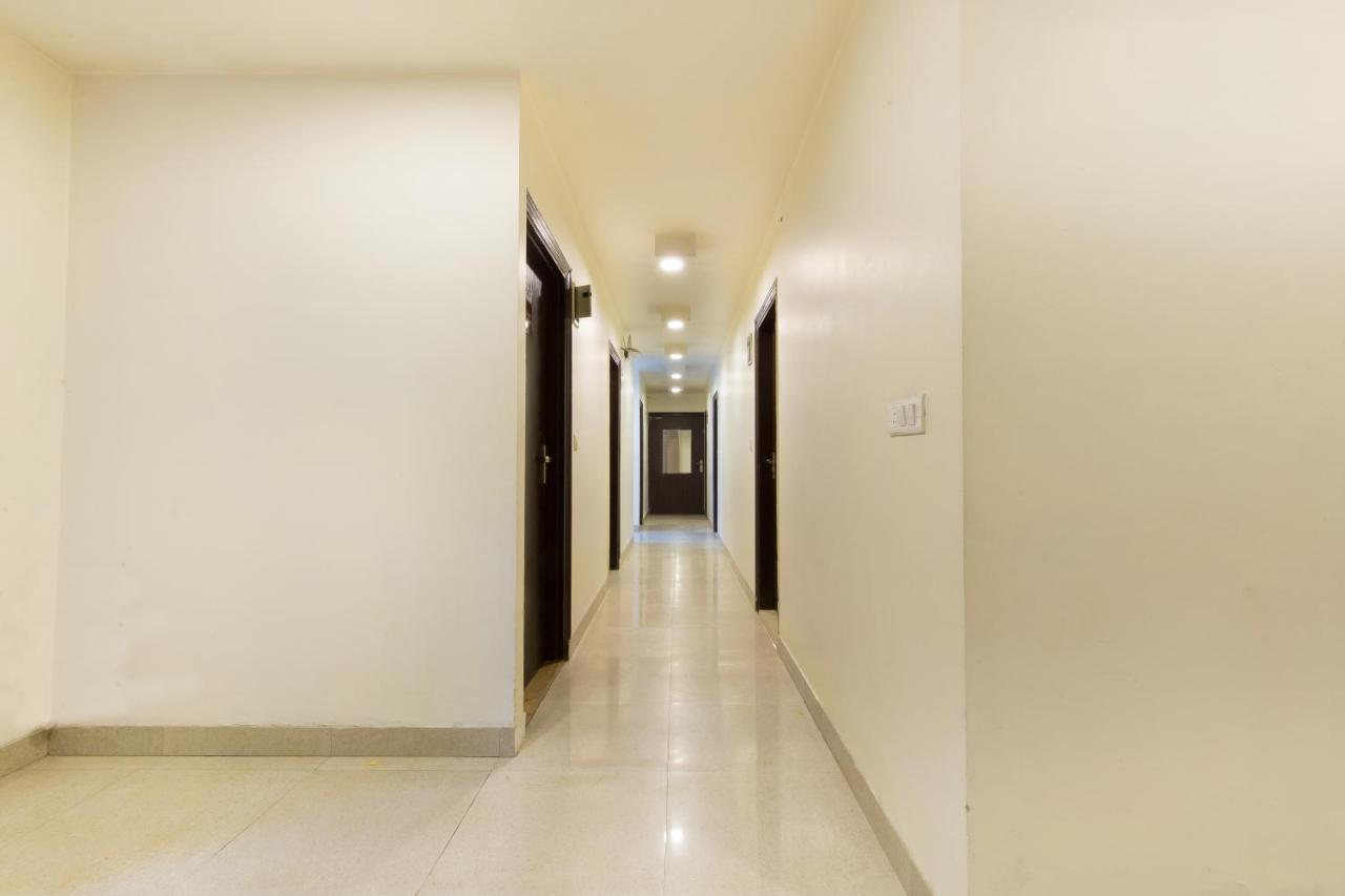 The Alpino Hotel ニューデリー エクステリア 写真